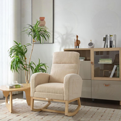 Comfy Armchair with Side Pocket