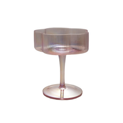 Verre taillé soufflé à la main en forme de fleur
