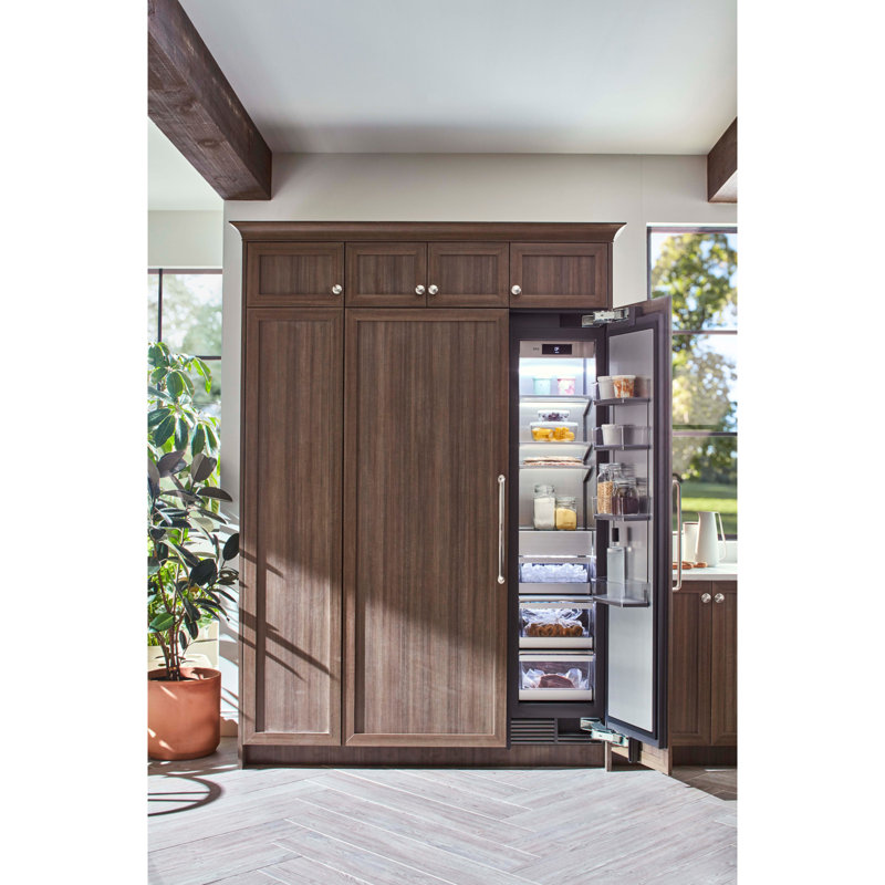 18-Inch Integrated Column Freezer