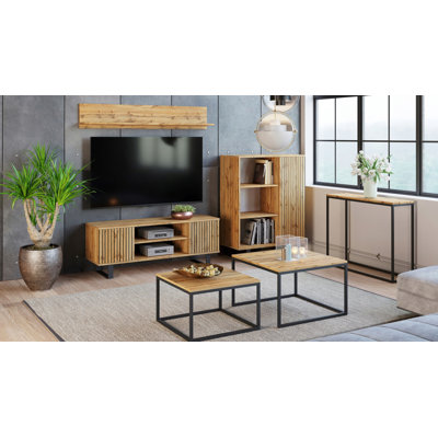116cm H x 40cm W Bookcase