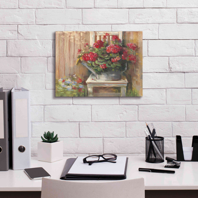 «Aanyla Geraniums On Chair on Canvas» par Carol Rowan, reproduction, H 12 po x l 16 po x P 0,75 po