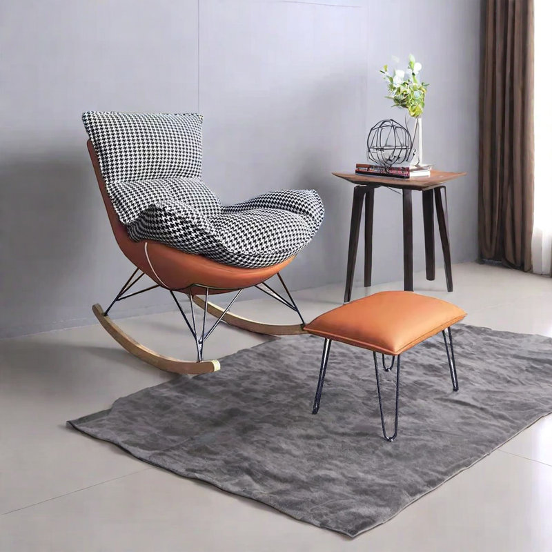 Chaise berçante légère et luxueuse, Noir / blanc / orange
