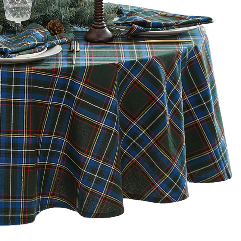 Kayleigha Holiday Plaid Christmas/Winter Cotton Round/Oval Tablecloth, Green, 60'' D X 84'' L