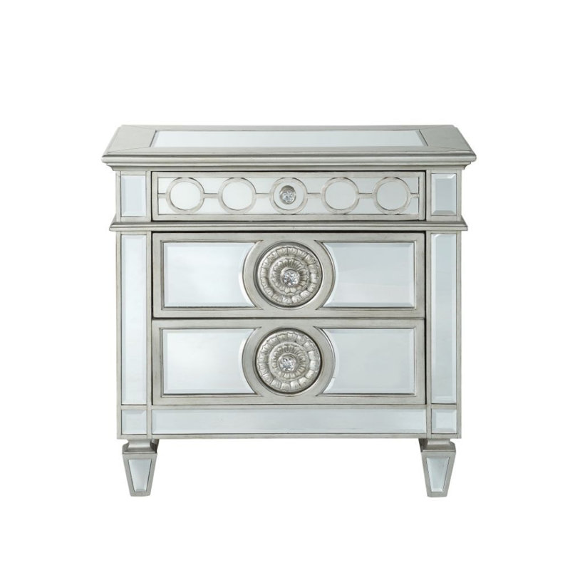 Kesean 3 - Drawer Nightstand, Mirrored/Sliver
