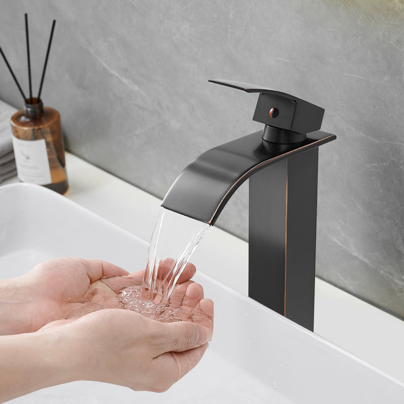Robinet de lavabo vasque de salle de bain à poignée simple Waterfall, Bronze frotté à l'huile