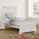 Alica Standard Bed