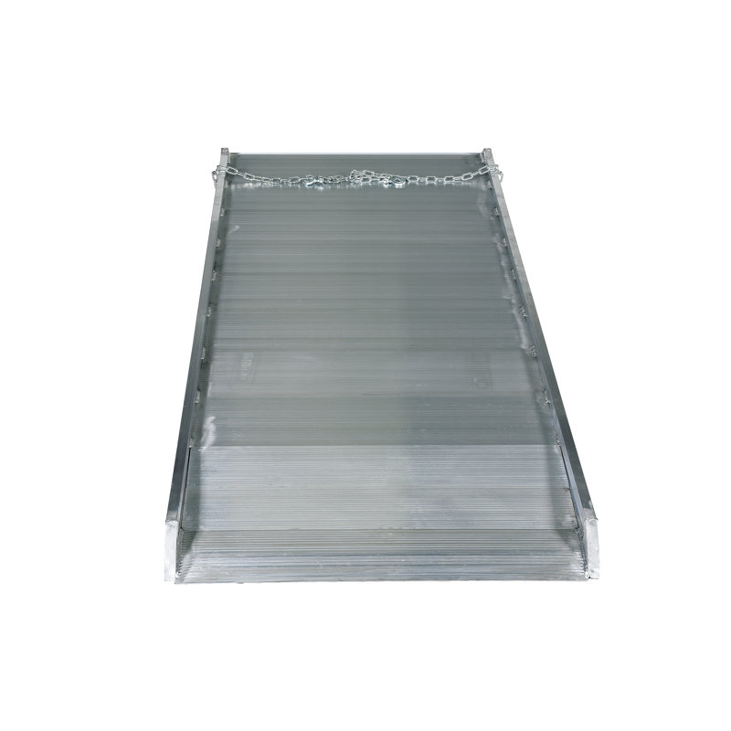 Rampe d'accès 4 po Vestil, H 4,44 po x l 38 po x P 96 po