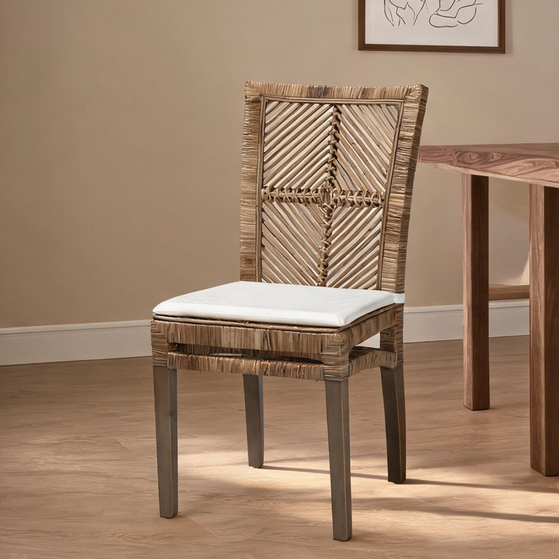 Chaise de salle à manger