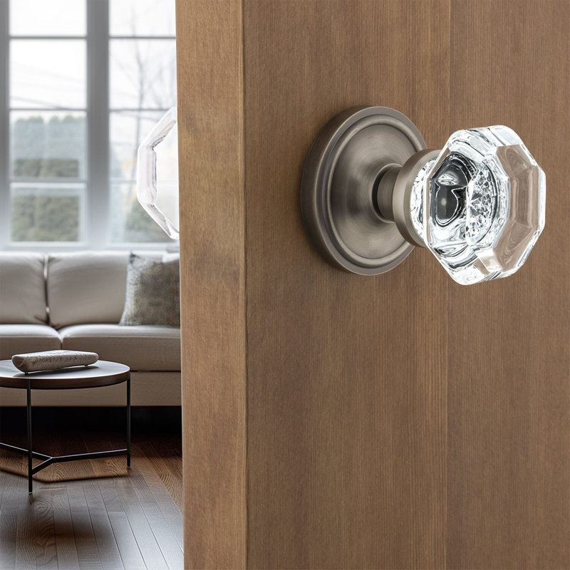 Classic Rosette with Waldorf Door Knob, Antique Pewter