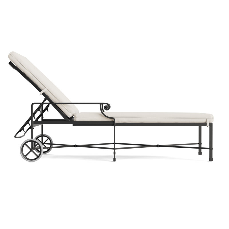 Venetian Outdoor Chaise Lounge, Fusion Natural, Textured Pewter