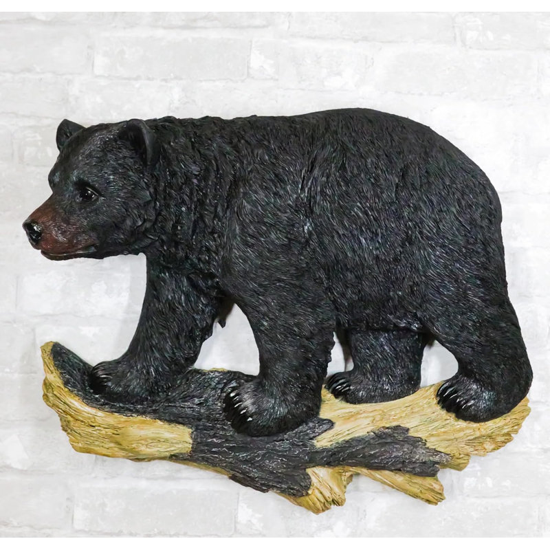 Grande sculpture murale en forme d'ours noir sur branche d'arbre