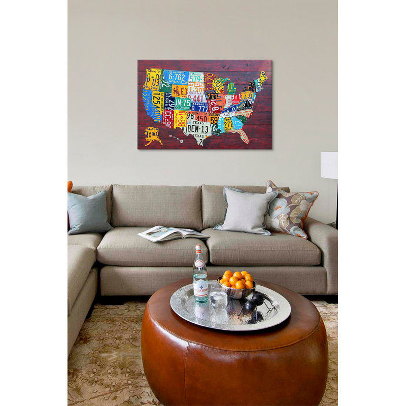 «USA Recycled Licence Plate Map VII» par Design Turnpike, impression, H 26 po x l 40 po x P 1,5 po, Toile
