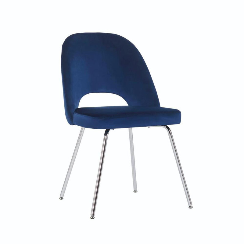 Chaise d'appoint rembourrée en bleu
