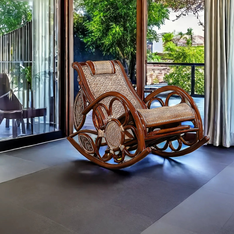 Chaise berçante élégante en rotin, Café noir