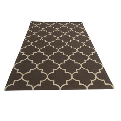 Tapis brun foncé 5 pi 0 po x 8 pi 1 pi Pineland