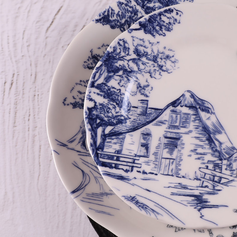 Ensemble d'assiettes en porcelaine 7 pièces Elegant, va au lave-vaisselle et au micro-ondes | Assiette de service: 9,8 x 9,8 x 0,8 pouces, assiettes à dessert: 7,5 x 7,5 x 0,8 pouces | Parfait pour recevoir et pour un usage quotidien, design durable et 