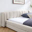 Lit plateforme tapissier-1163161669