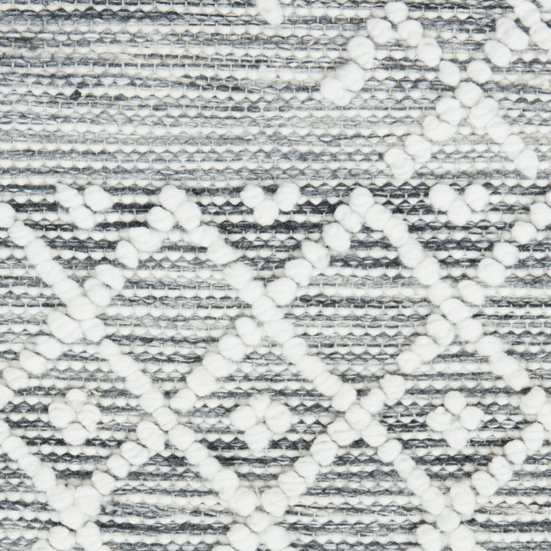Nicolecurtis Geometric Handmade Handwoven Gray Area Rug, Rectangle 5'3" x 7'6"