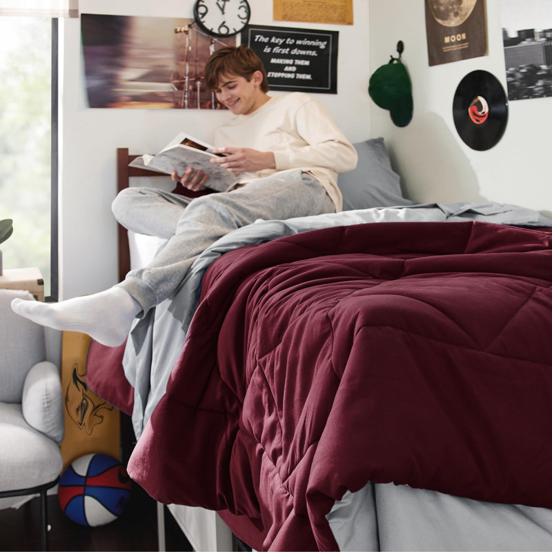 Best Seller Bedsure Comforter Set Reversible Bedding for All Seasons-89GSM, Twin Comforter + 2 Additional Pieces, Burgundy