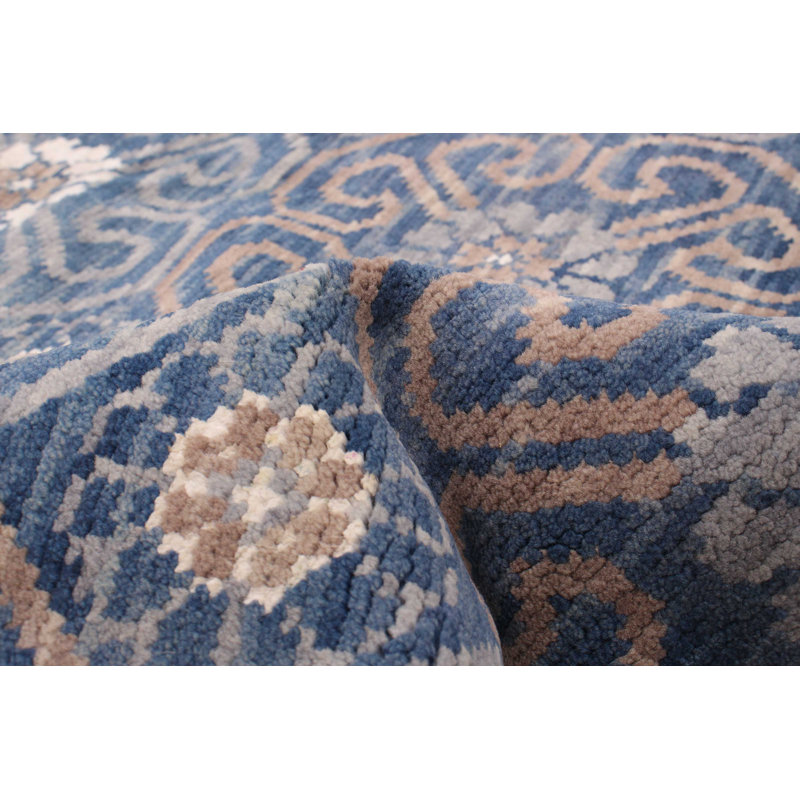 Tapis unique en viscose bleu marine 9 pi 2 po x 12 pi 1 po Kristalee