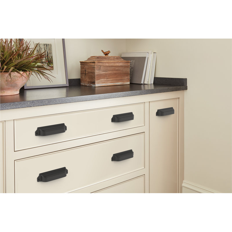 Poignée coupelle 3 po ou 3-3 / 4 po (76 mm ou 96 mm) Haven noir mat centre-à-centre - paquet de 25, 3 3/4", Noir mat