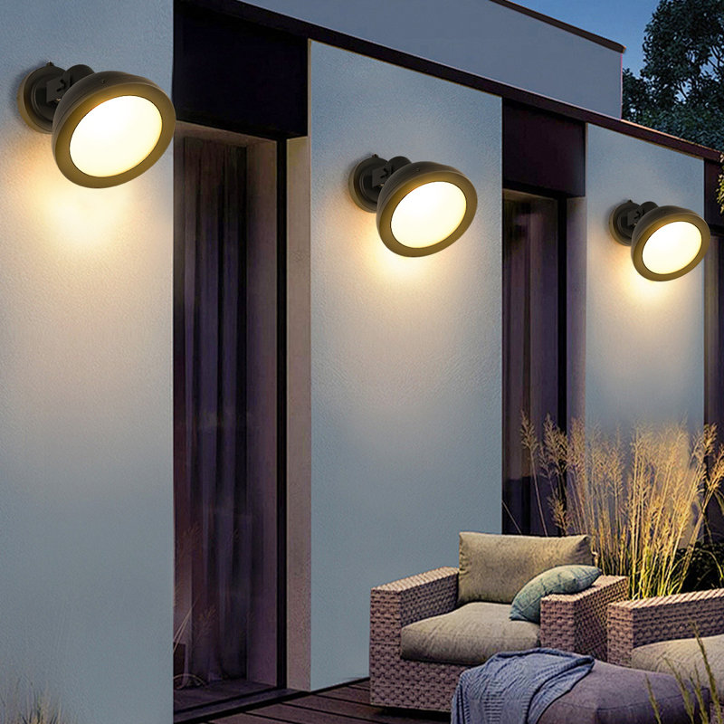 Samav 20cm H Outdoor Barn Light with Dusk to Dawn, Matte Black