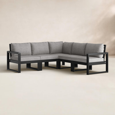 Ensemble de conversation pour 5 personnes avec coussins