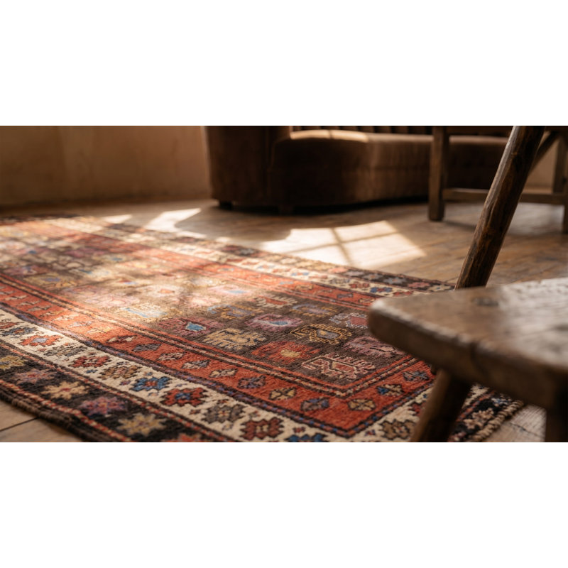 Tapis noué Moghan Bold
