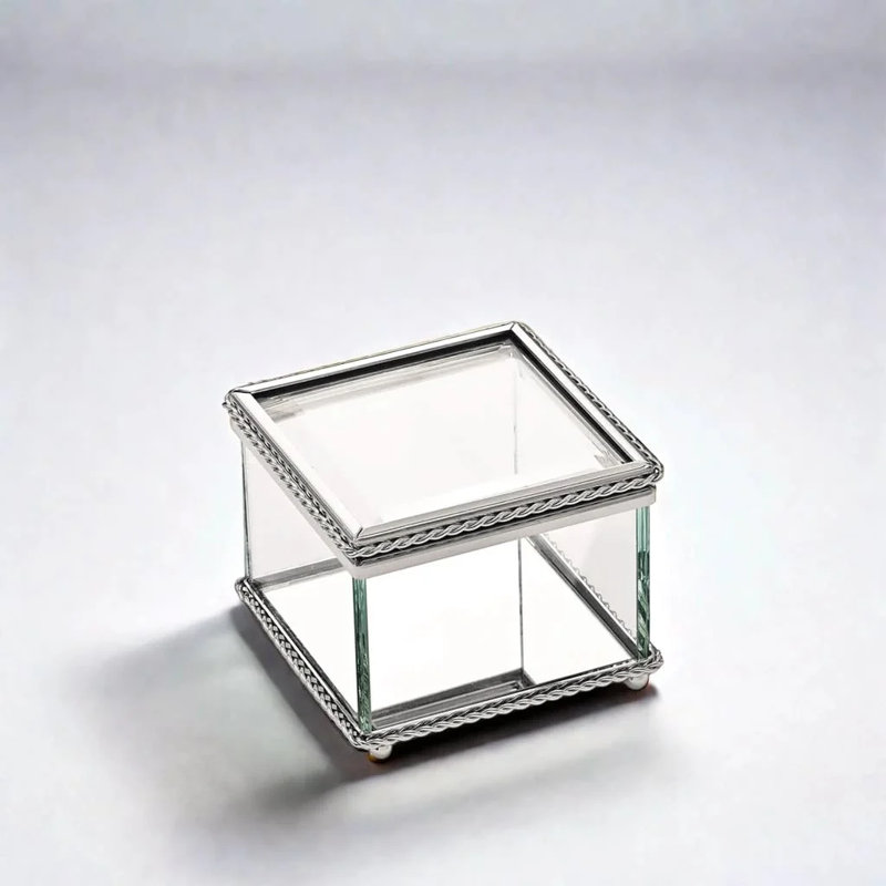 Boîte à bijoux à charnière carrée, Oui