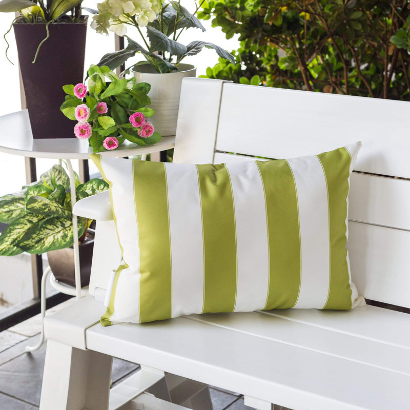 Coussin décoratif à rayures horizontales Accent, Rectangle H 14 po x l 20 po, Marine