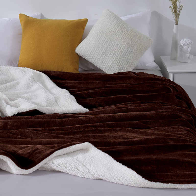 Sherpa Fleece Fur Thick Reversible Blanket Throw, 240cm x 200cm, Coffee