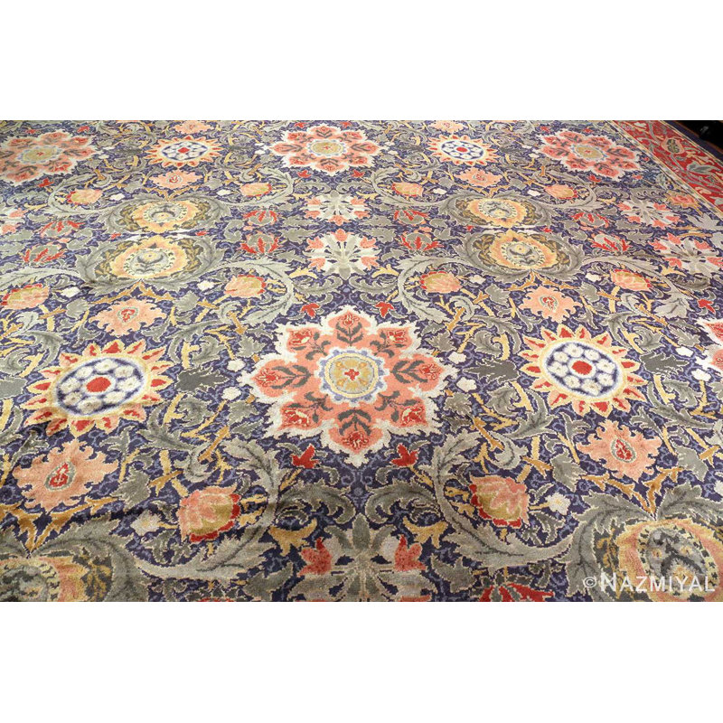Tapis antique surdimensionné William Morris