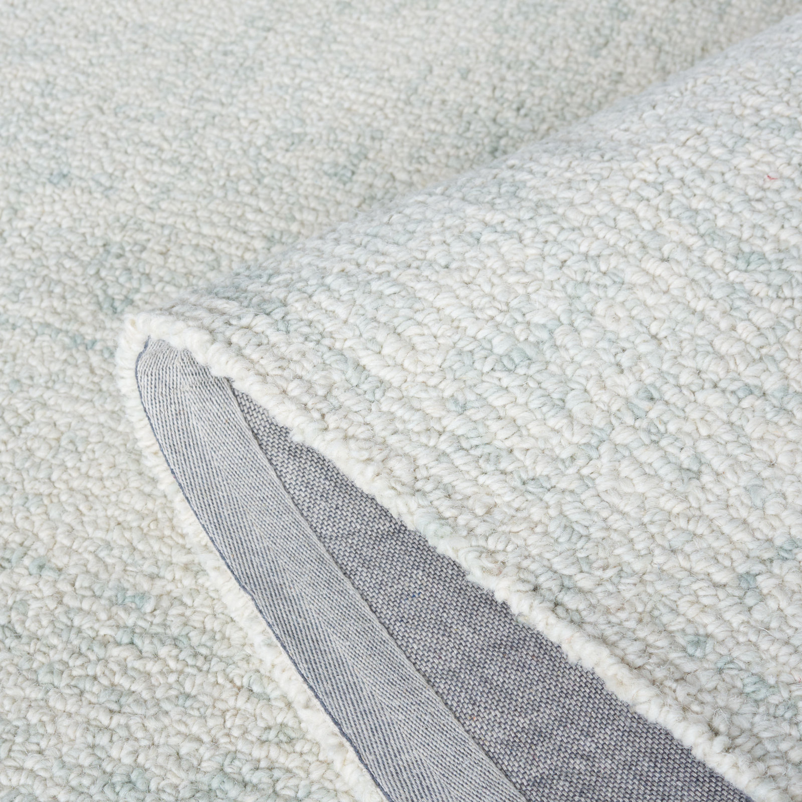 Donica Handmade Light Sage/Ivory Rug, Rectangle 3' x 5'