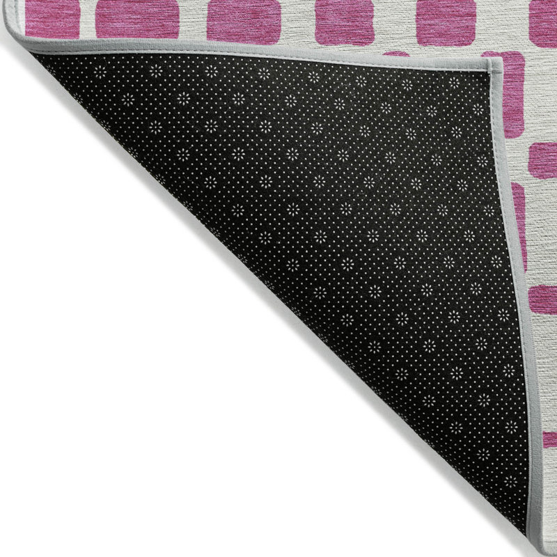 Tapis intérieur / extérieur géométrique lavable 5 pi x 8 pi rosé et ivoire