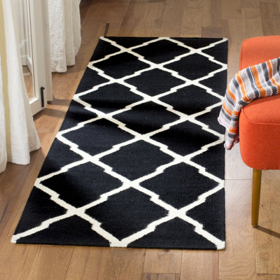 Rodgers Hand Woven Flat Weave Wool/Cotton Geometric Rug in Black/Ivory