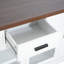 Élégante console de télévision avec tiroirs, espaces de rangement et une grande surface pour la décoration du salon
