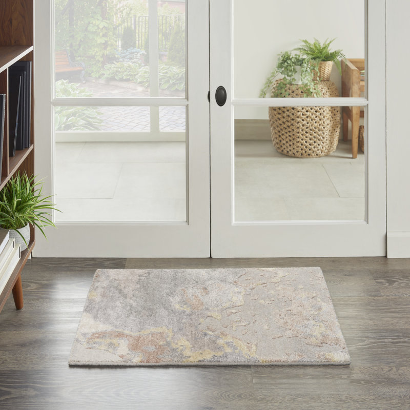 Nourison Tinita 2' x 3' Silver Modern Indoor Rug, Rectangle 2' x 3'
