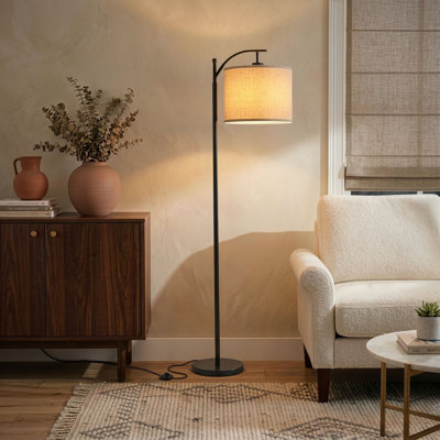 Lampe sur pied arquée à DEL traditionnelle 62 po avec finition noire et abat-jour en tissu blanc Montage, ampoule incluse