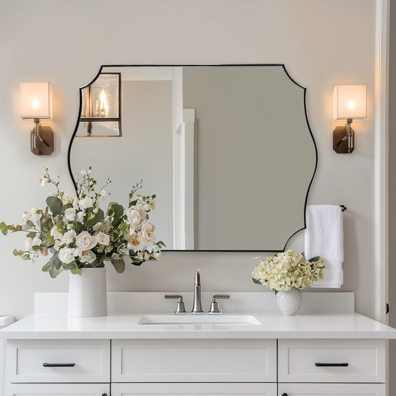Miroir de salle de bain Anayalee Cadre en acier inoxydable, Chrome poli, 40 po x 30 po