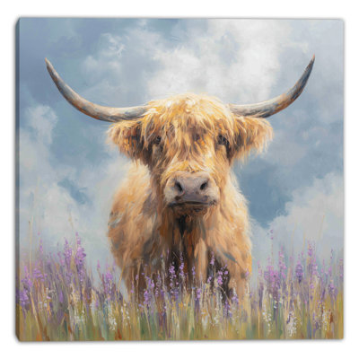 Art mural sur toile Highland Cow in Lavender Meadow