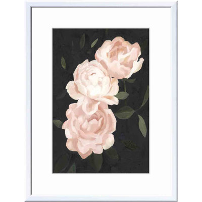 «Nighttime Flora III» par Emma Scarvey - peinture encadrée
