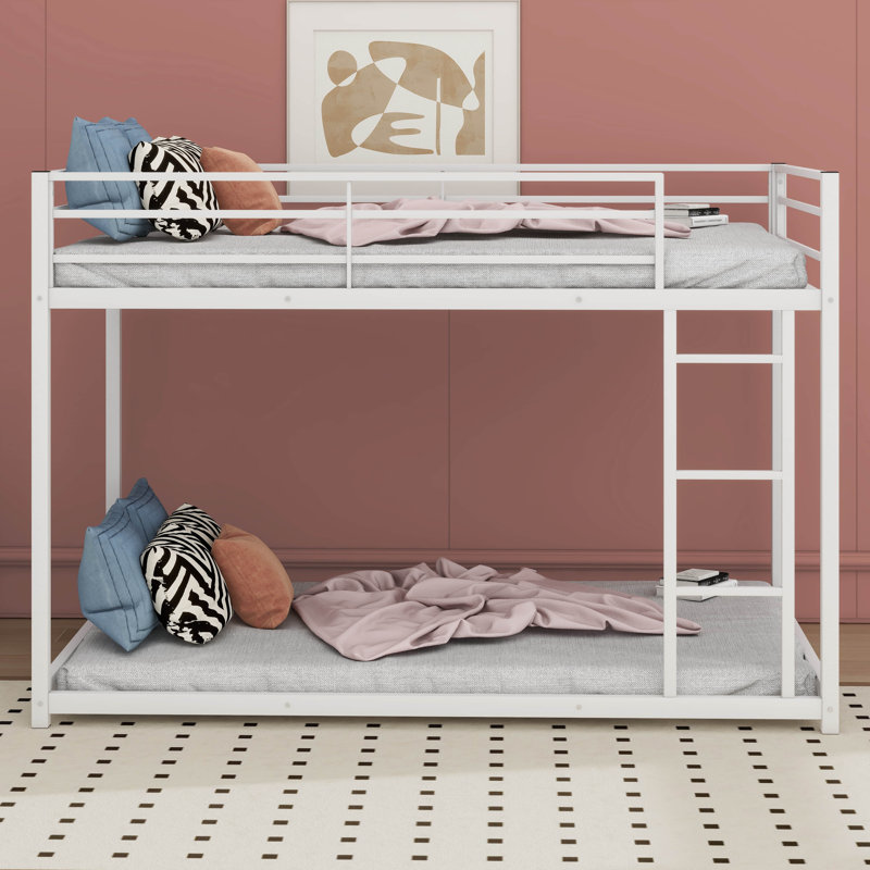 Archil Metal Bunk Bed, Low Bunk Bed With Ladder, Twin Over Twin, White