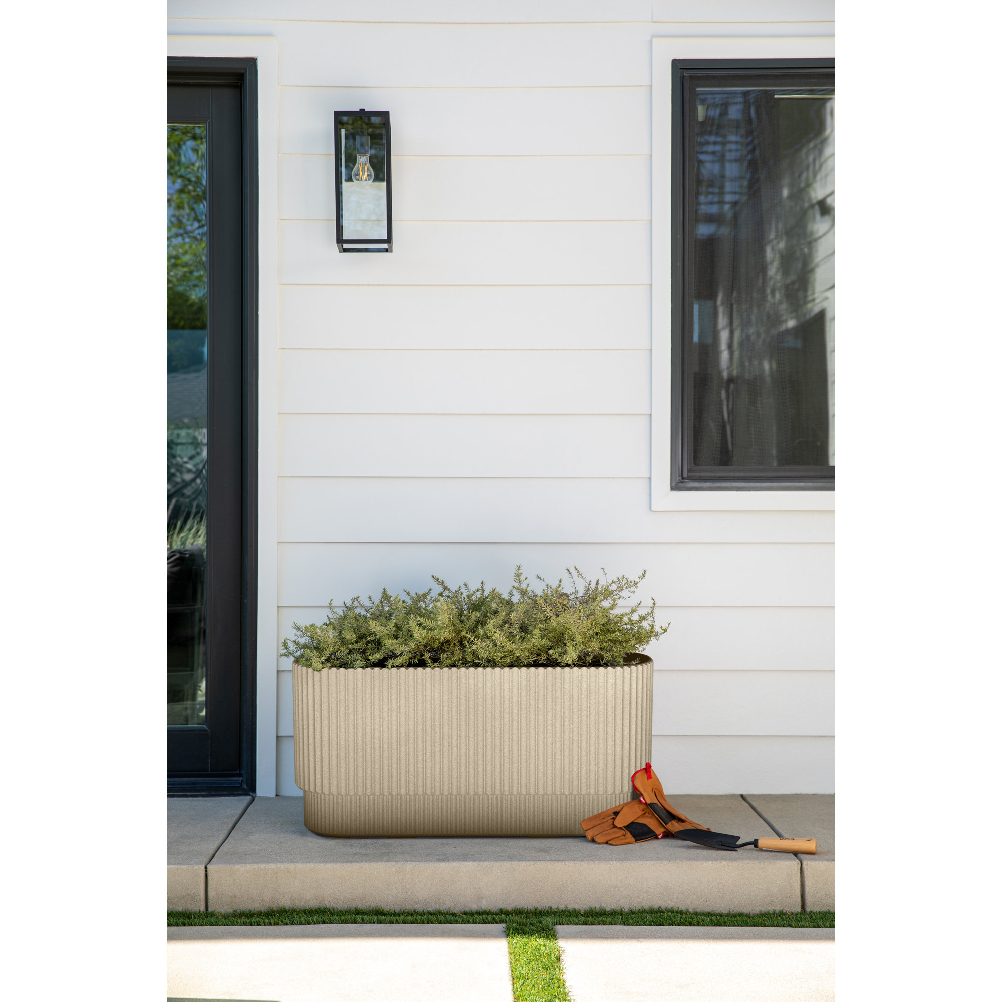 Demi Long Planter, Sand, 2