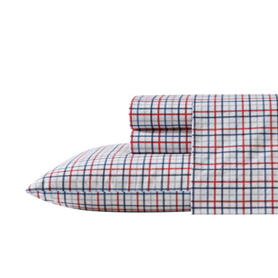 Martha Stewart Bedford Scallop Bath Rug