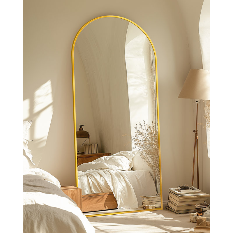 Miroir surdimensionné arqué en métal surdimensionné, 58 po x 21 po, Doré