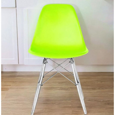 Luna Plastic Dining Chair
