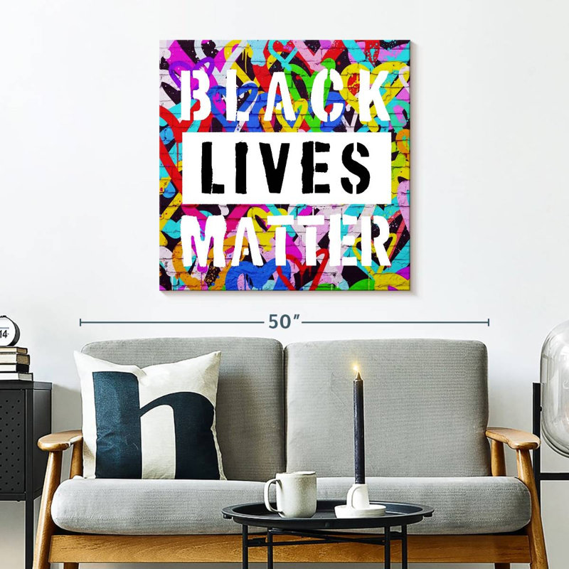 «Love Black Lives Matter»