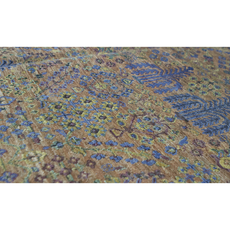 Hand Woven Silk and Wool Geometric Area Rug