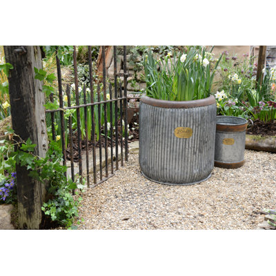 Viviana Handmade Metal Planter