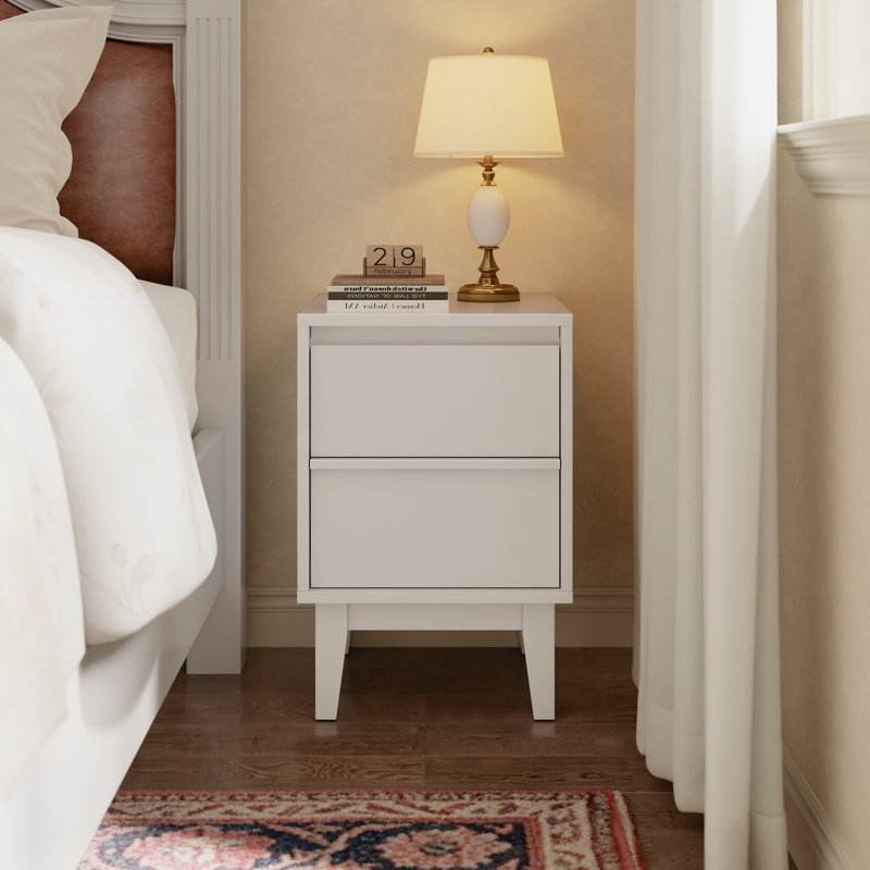 15.75'' W Solid Wood Nightstand, Blanc